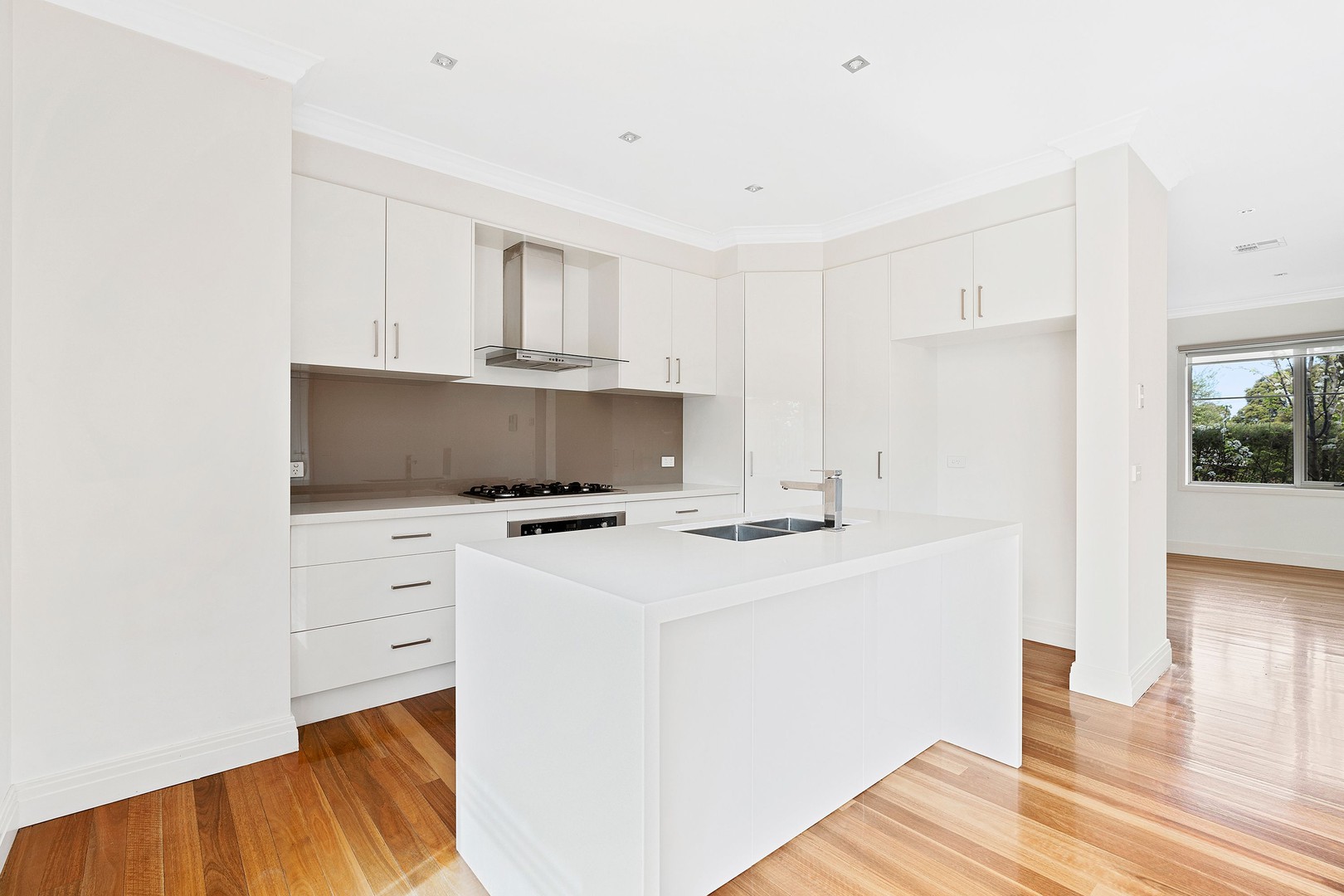 15 Dumblane Street, Balwyn North, VIC 3104, Balwyn North - Thumbnail 4