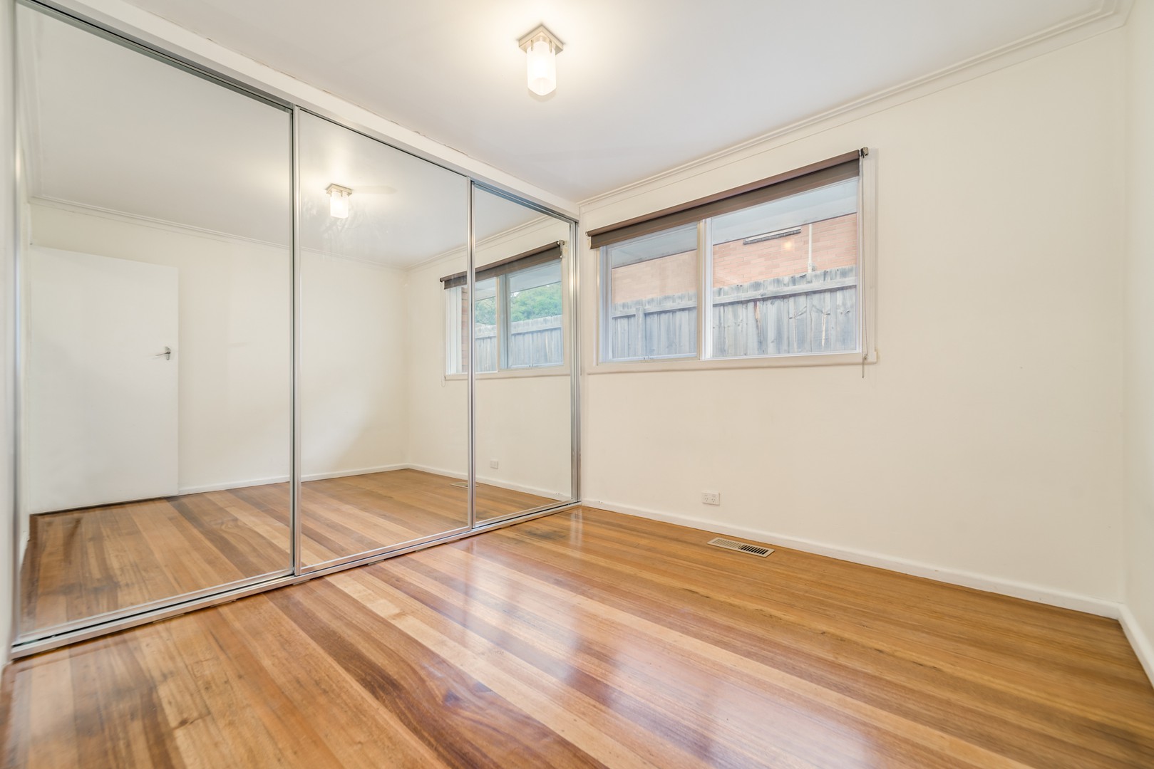 15 Dunoon Street, Doncaster, VIC 3108, Doncaster - Thumbnail 4