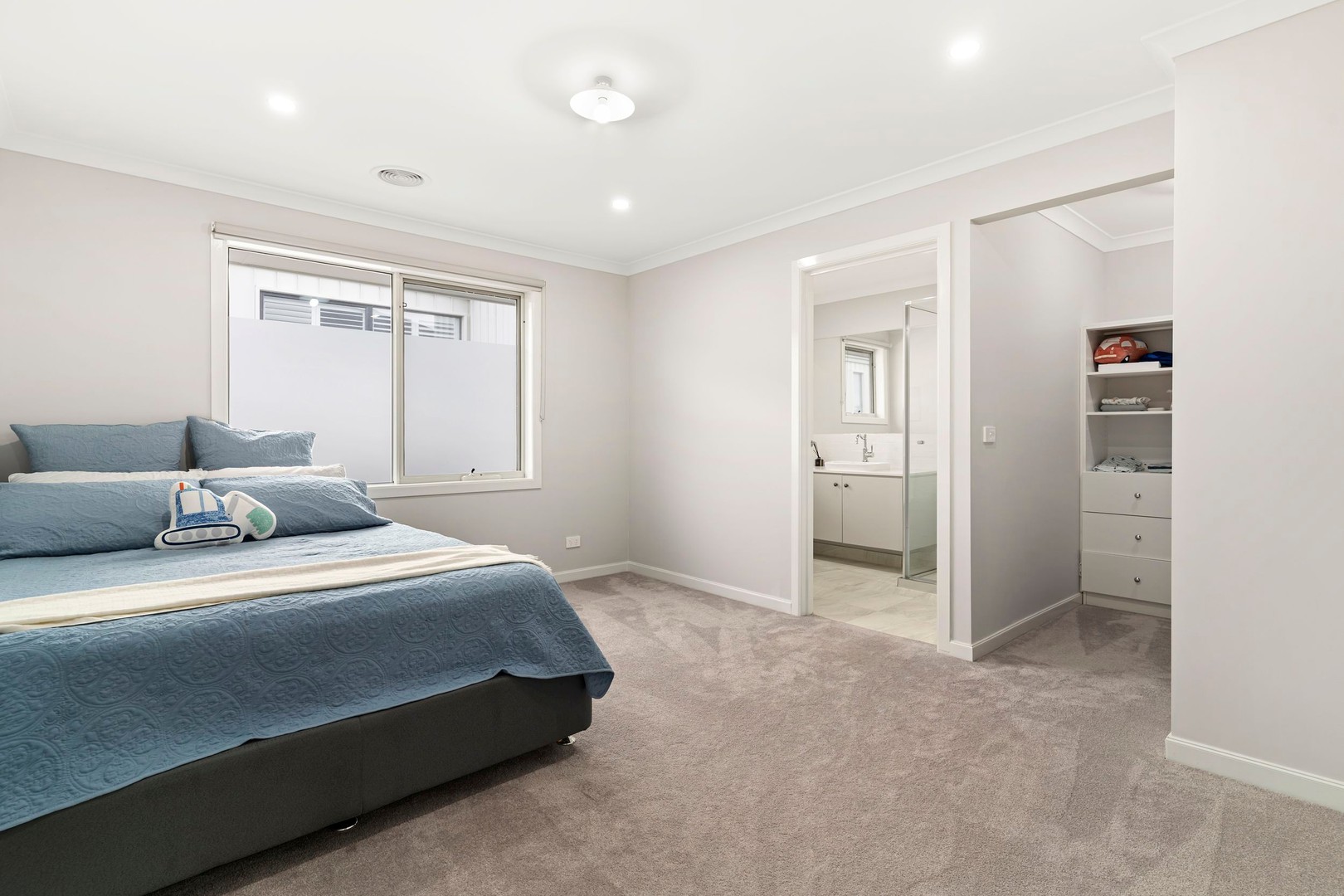 15 Eastridge Street, Greenvale, VIC 3059, Greenvale - Thumbnail 6