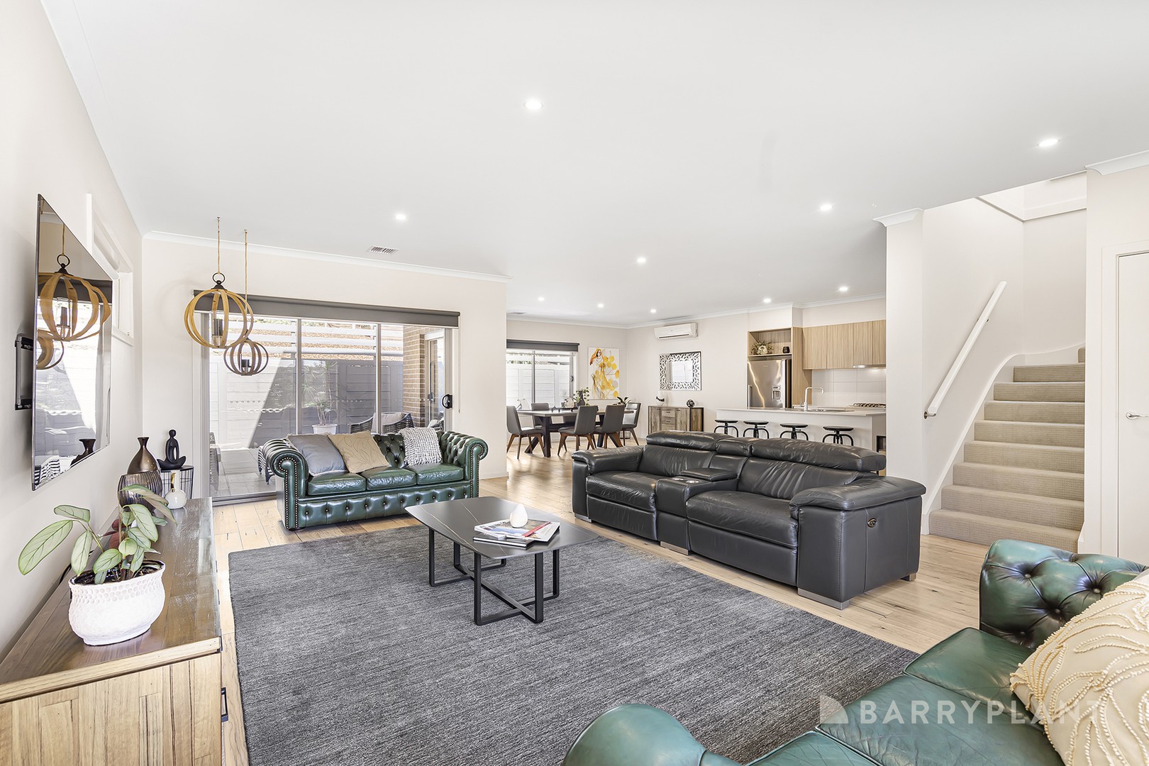 15 Elevation Close, Lilydale, VIC 3140 - Thumbnail 2 - 23/10/2025