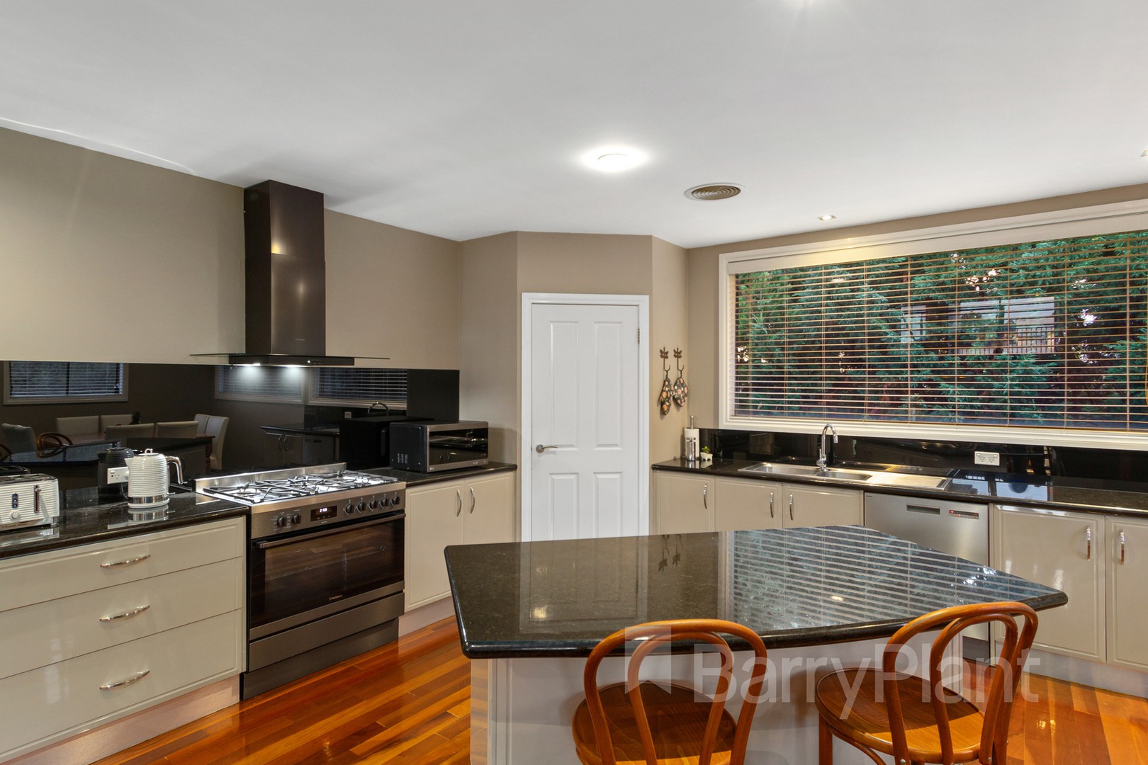 15 Eli Court, Rowville, VIC 3178, Rowville - Thumbnail 3