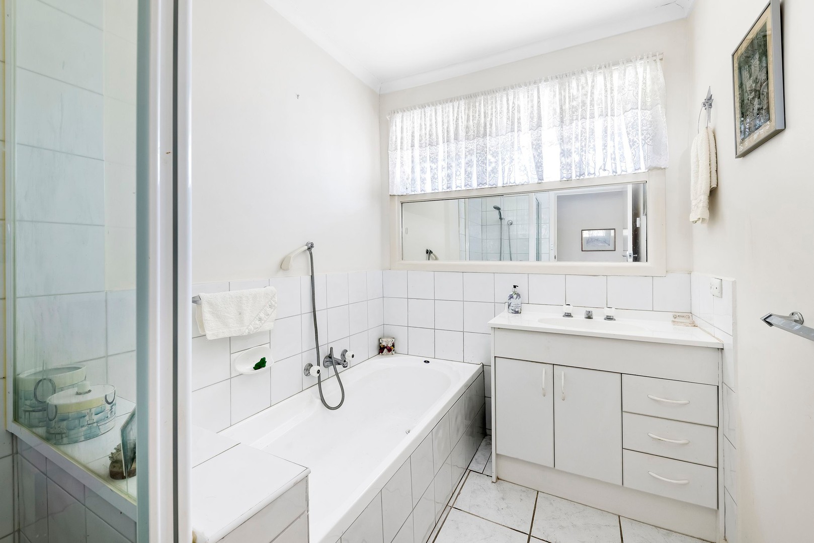 15 Ellen Avenue, Keilor East, VIC 3033, Keilor East - Thumbnail 5