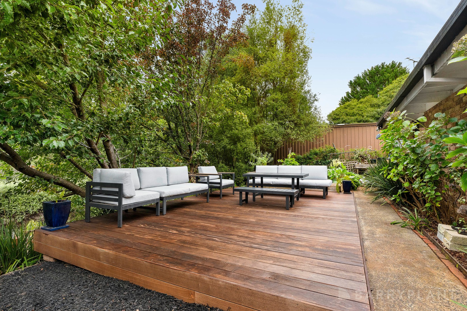 15 Emerald Lake Road, Emerald, VIC 3782 - Thumbnail 2 - 25/03/2026