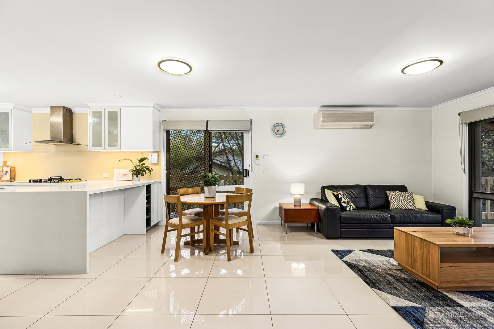 15 Enfield Avenue, Park Orchards, VIC 3114, Park Orchards - Thumbnail 4