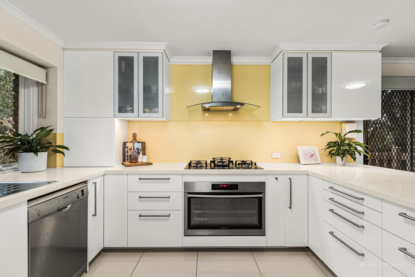 15 Enfield Avenue, Park Orchards, VIC 3114, Park Orchards - Thumbnail 6