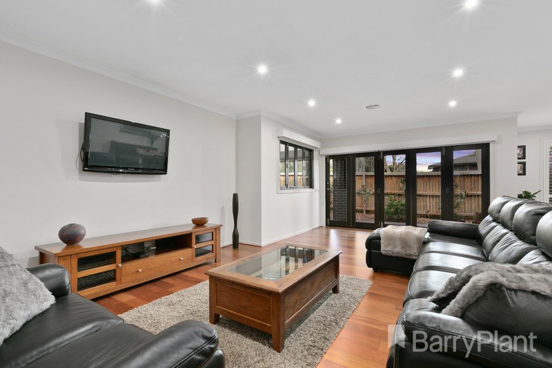 15 Evan Smith Close, Macleod, VIC 3085, Macleod - Thumbnail 4