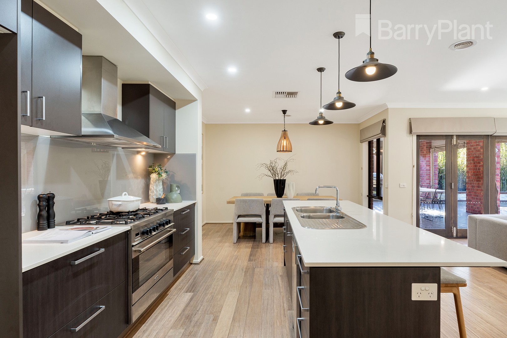 15 Eveline Street, Craigieburn, VIC 3064, Craigieburn - Thumbnail 6