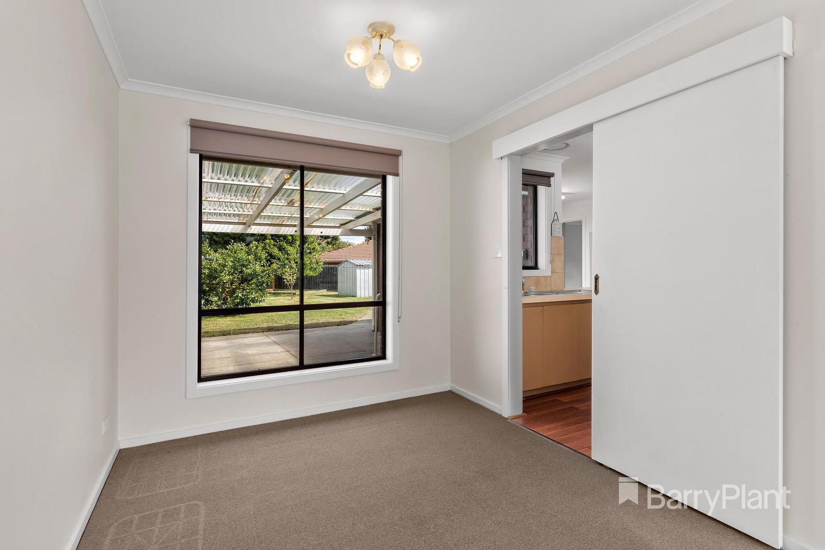 15 Fairwyn CloseMill Park, VIC 3082, Mill Park - Thumbnail 7