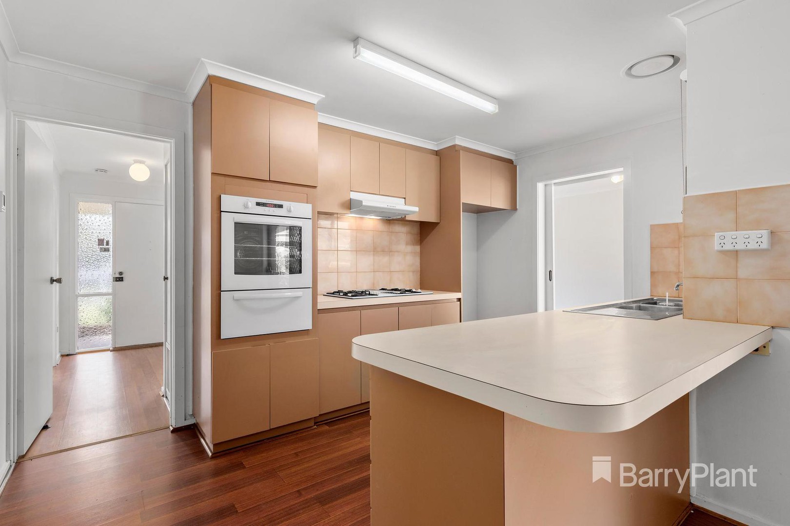 15 Fairwyn CloseMill Park, VIC 3082, Mill Park - Thumbnail 8