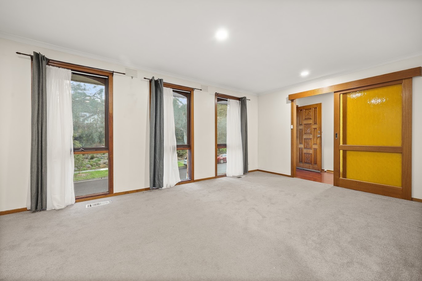 15 Felgate Parade, Vermont South, VIC 3133 - Thumbnail 1 - 30/04/2026