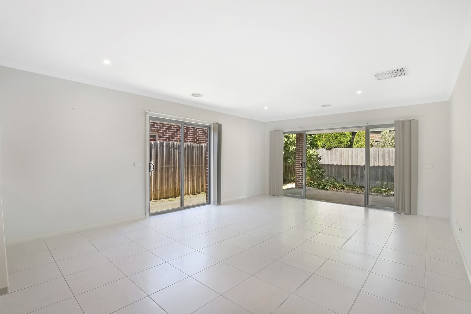 15 Fitzgerald Drive, South Morang, VIC 3752, South Morang - Thumbnail 7