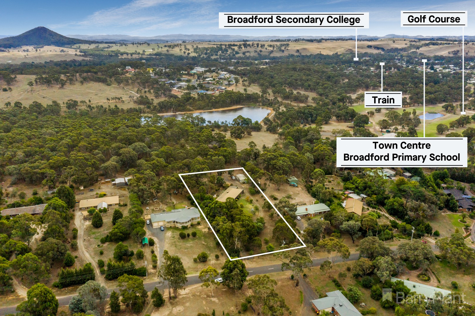 15 Fleming Drive, Broadford, VIC 3658, Broadford - Thumbnail 2