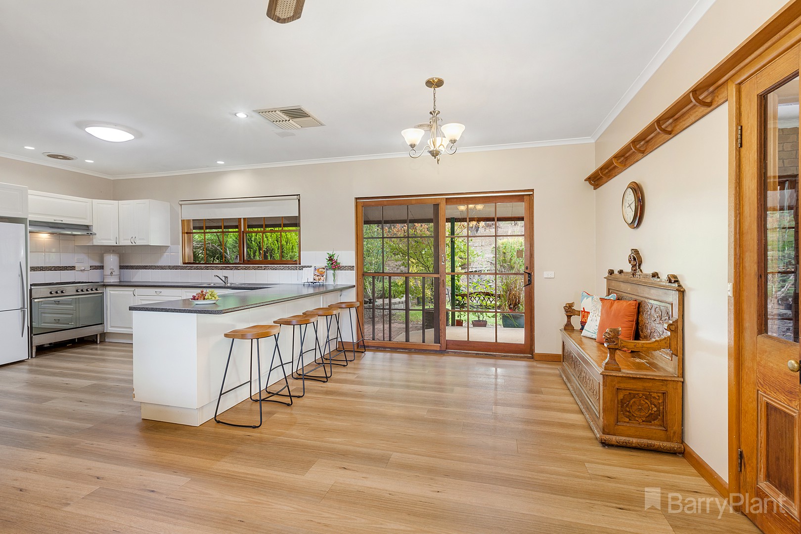 15 Fleming Drive, Broadford, VIC 3658, Broadford - Thumbnail 4
