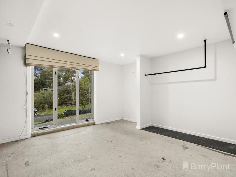 15 Foster Road, Eltham, VIC 3095, Eltham - Thumbnail 8