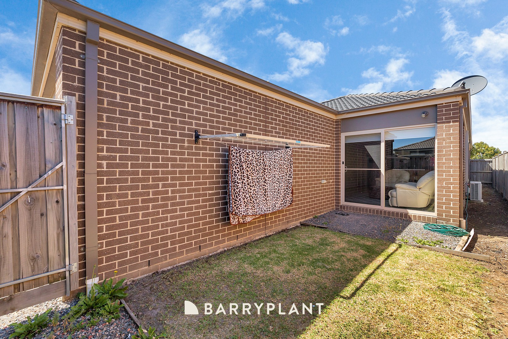 15 Frankland Street, Clyde North, VIC 3978, Clyde North - Thumbnail 8