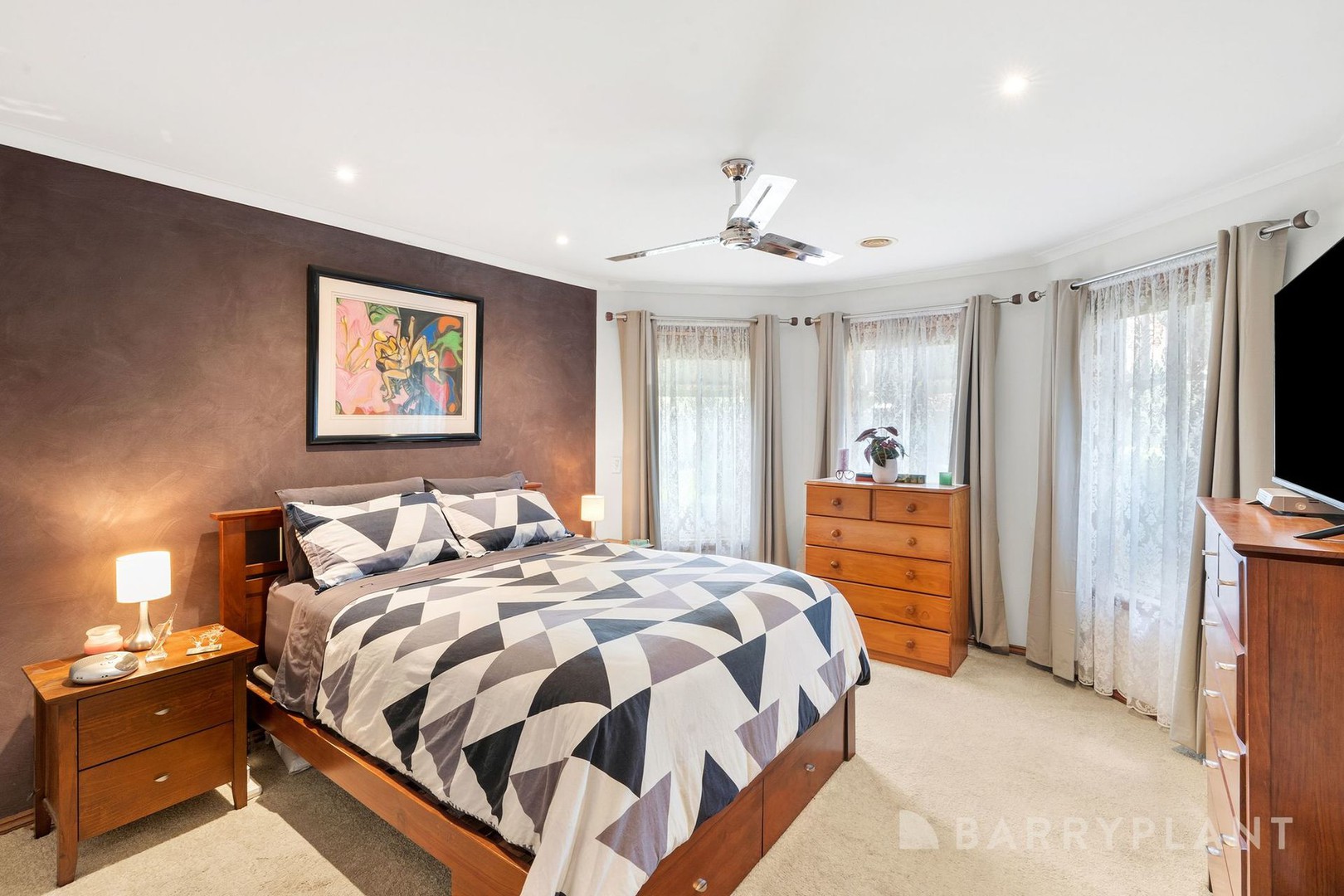 15 Garden Court, Werribee, VIC 3030, Werribee - Thumbnail 3