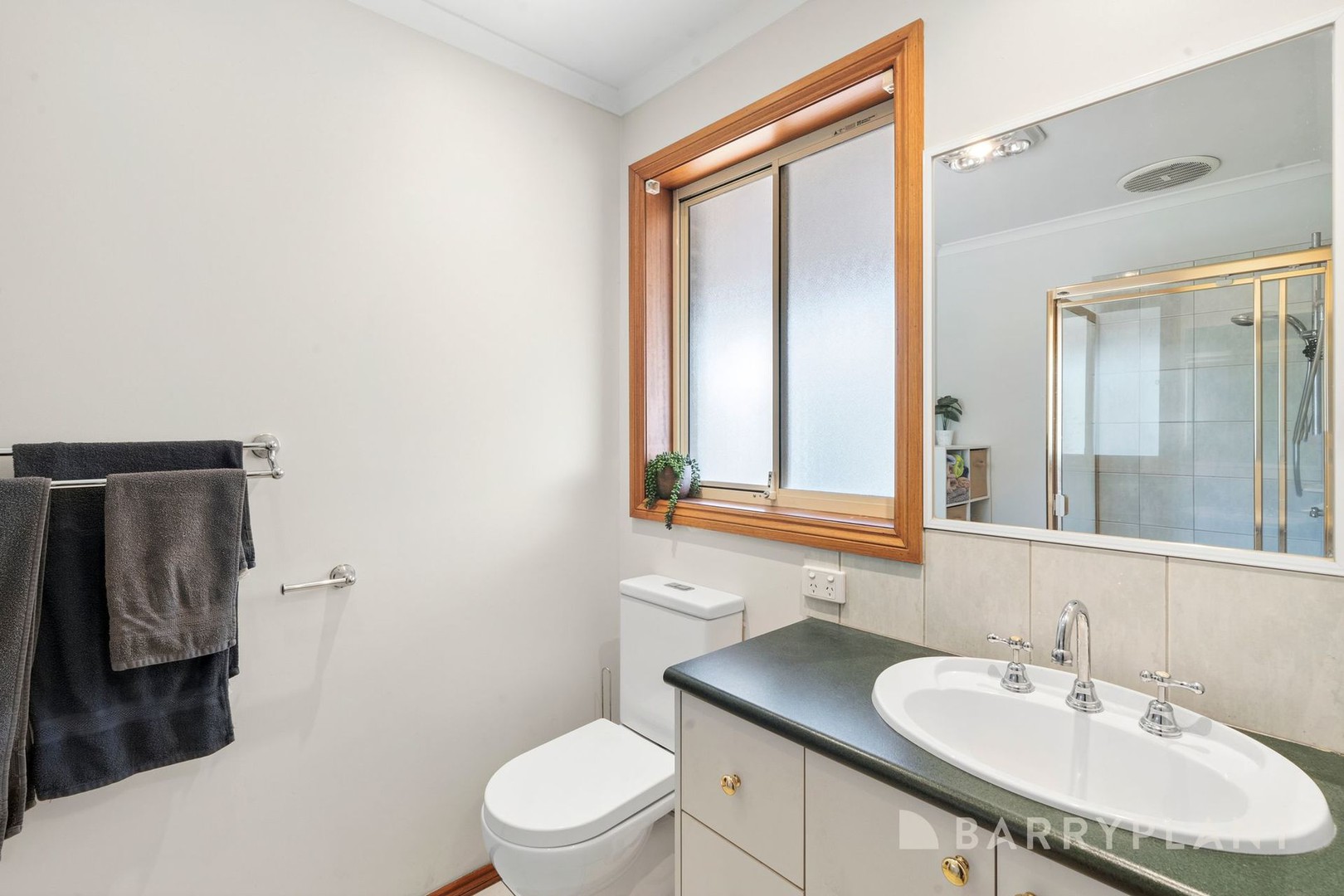 15 Garden Court, Werribee, VIC 3030, Werribee - Thumbnail 4