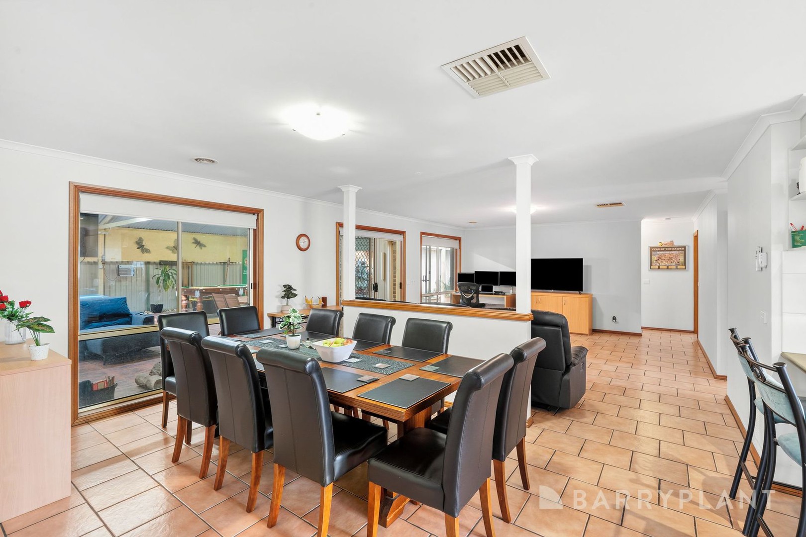 15 Garden Court, Werribee, VIC 3030, Werribee - Thumbnail 7