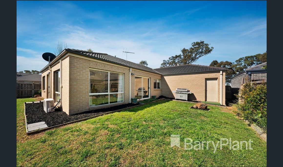 15 Gardense ParadeSouth Morang, vic 3752  - Leased, South Morang - Thumbnail 6