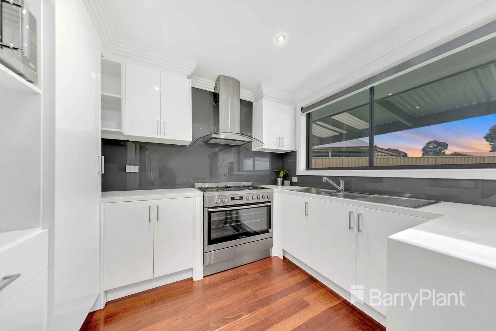 15 Gaze Court, Mill Park, VIC 3082, Mill Park - Thumbnail 4