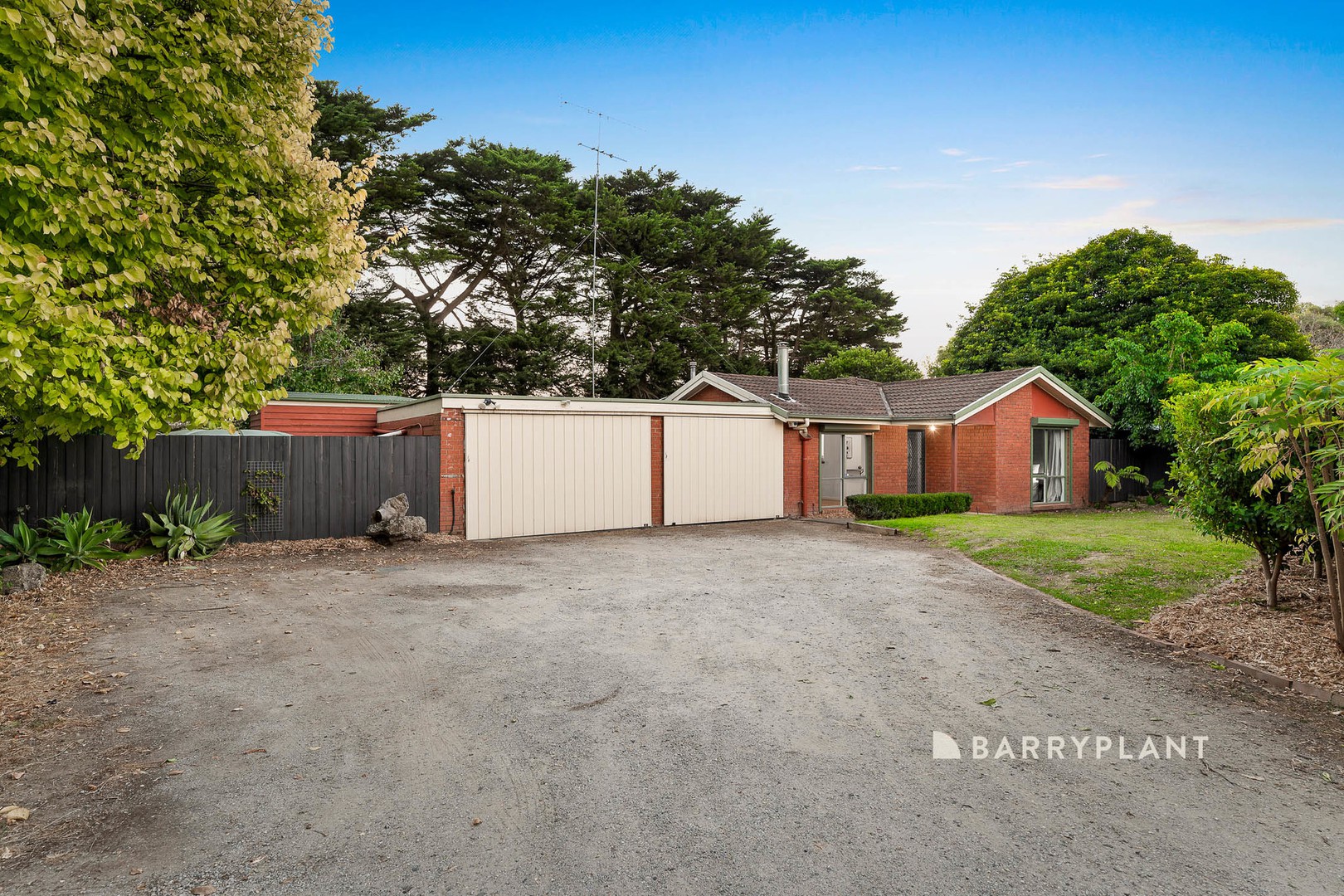 15 Gifford Close, Berwick, VIC 3806, Berwick - Image 1
