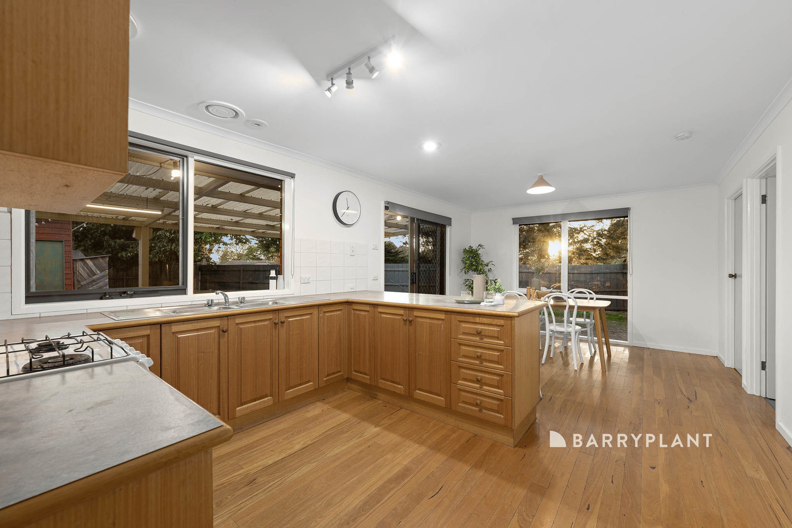 15 Gifford Close, Berwick, VIC 3806, Berwick - Thumbnail 5