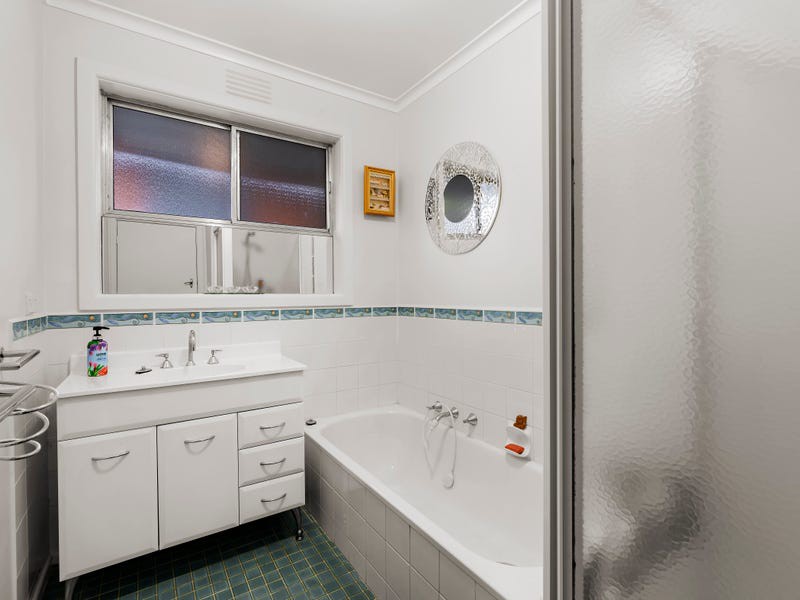 15 Gladman Street, Greensborough, VIC 3088, Greensborough - Thumbnail 8