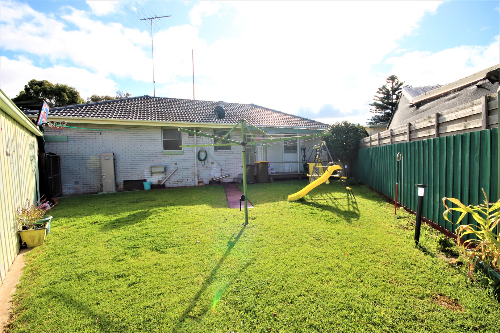 15 Glenelg Avenue, Corio, VIC 3214, Corio - Thumbnail 8