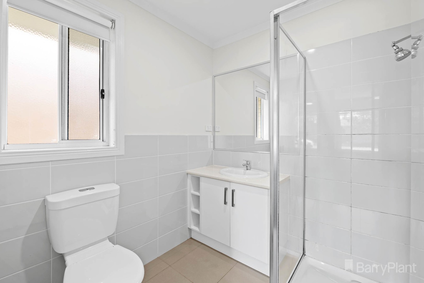 15 Goshawk Drive, Pakenham, VIC 3810, Pakenham - Thumbnail 3