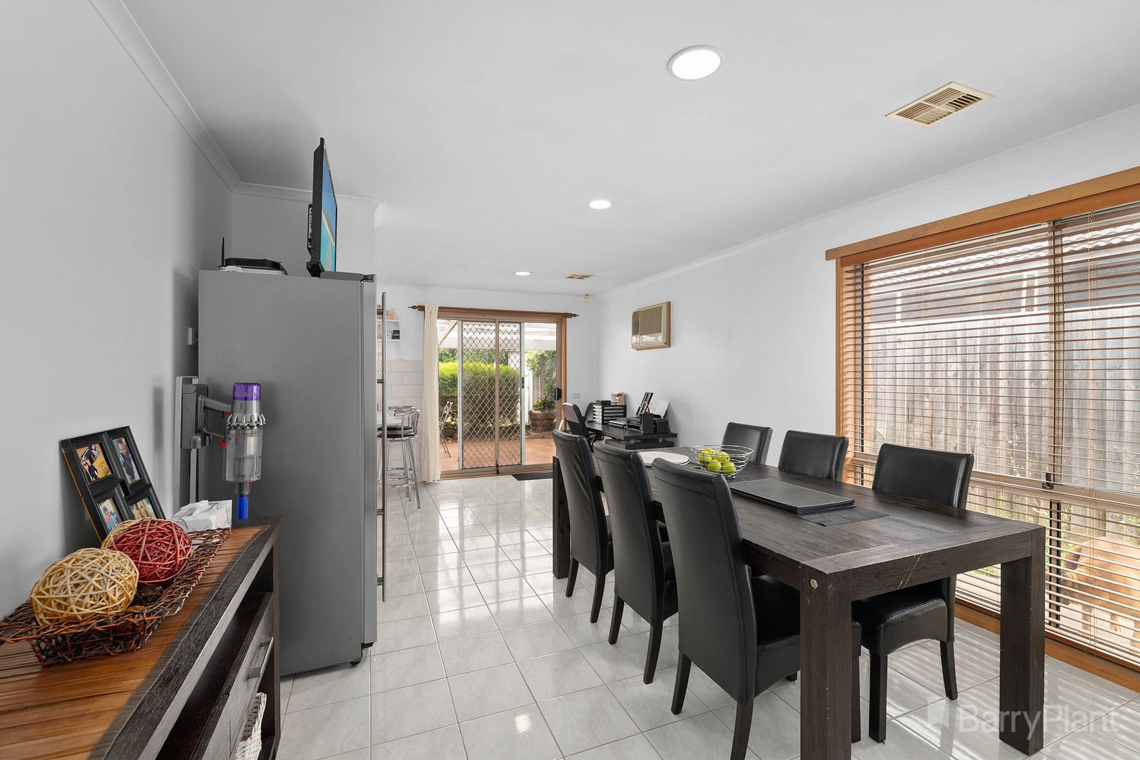 15 Greendale Court, Narre Warren, VIC 3805, Narre Warren - Thumbnail 2