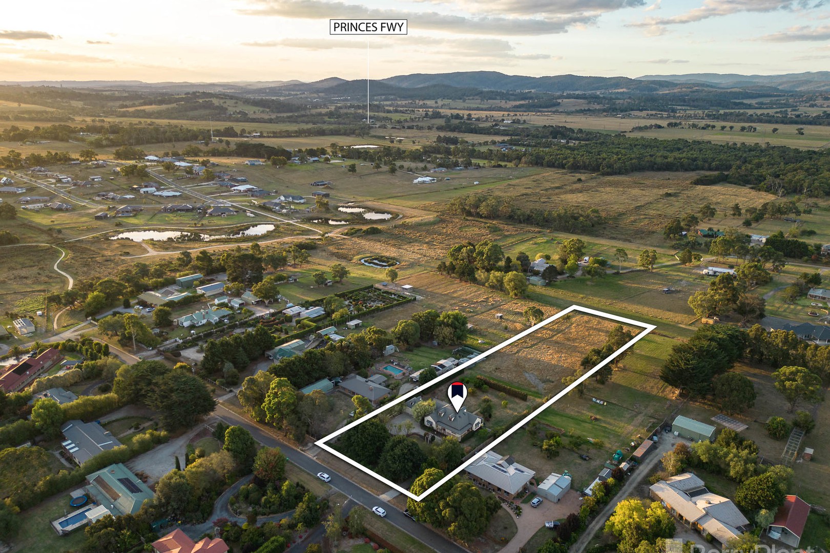 15 Greenhill Court, Bunyip, VIC 3815, Bunyip - Thumbnail 3
