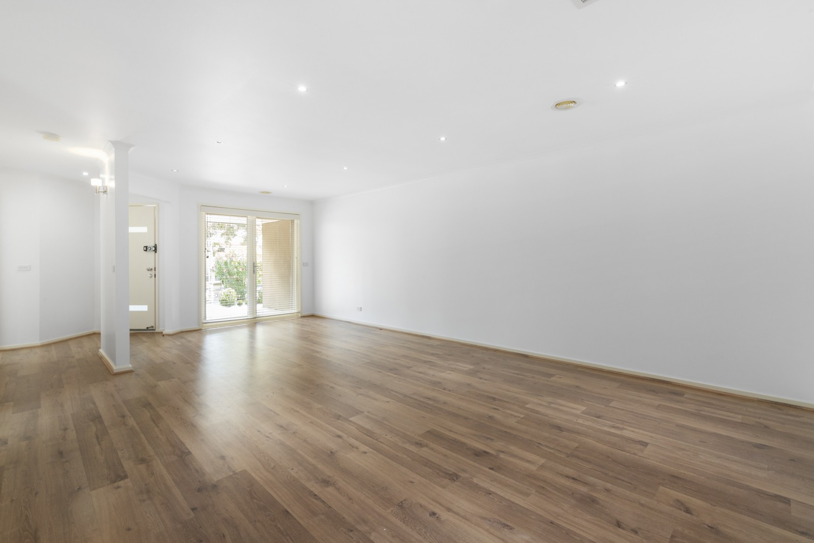 15 Greenside Crescent, Keysborough, VIC 3173, Keysborough - Thumbnail 8