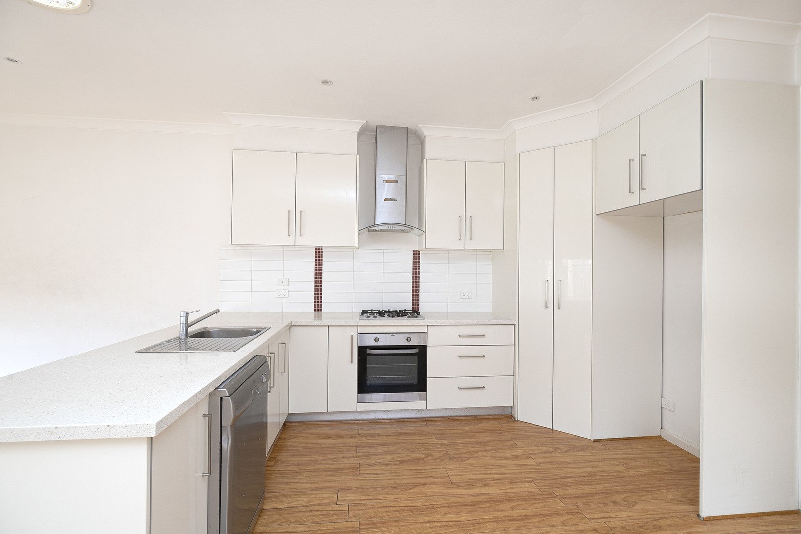 15 Guest Avenue, Albanvale, VIC 3021, Albanvale - Thumbnail 3