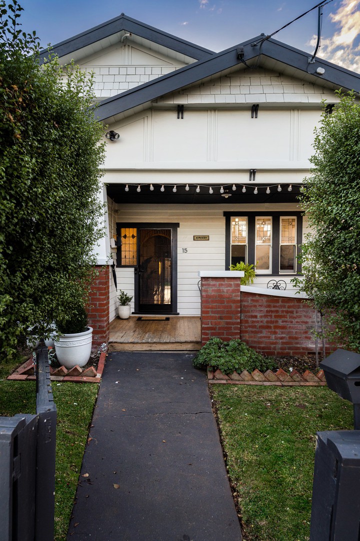 15 Guthrie Avenue, North Geelong, VIC 3215, North Geelong - Thumbnail 3