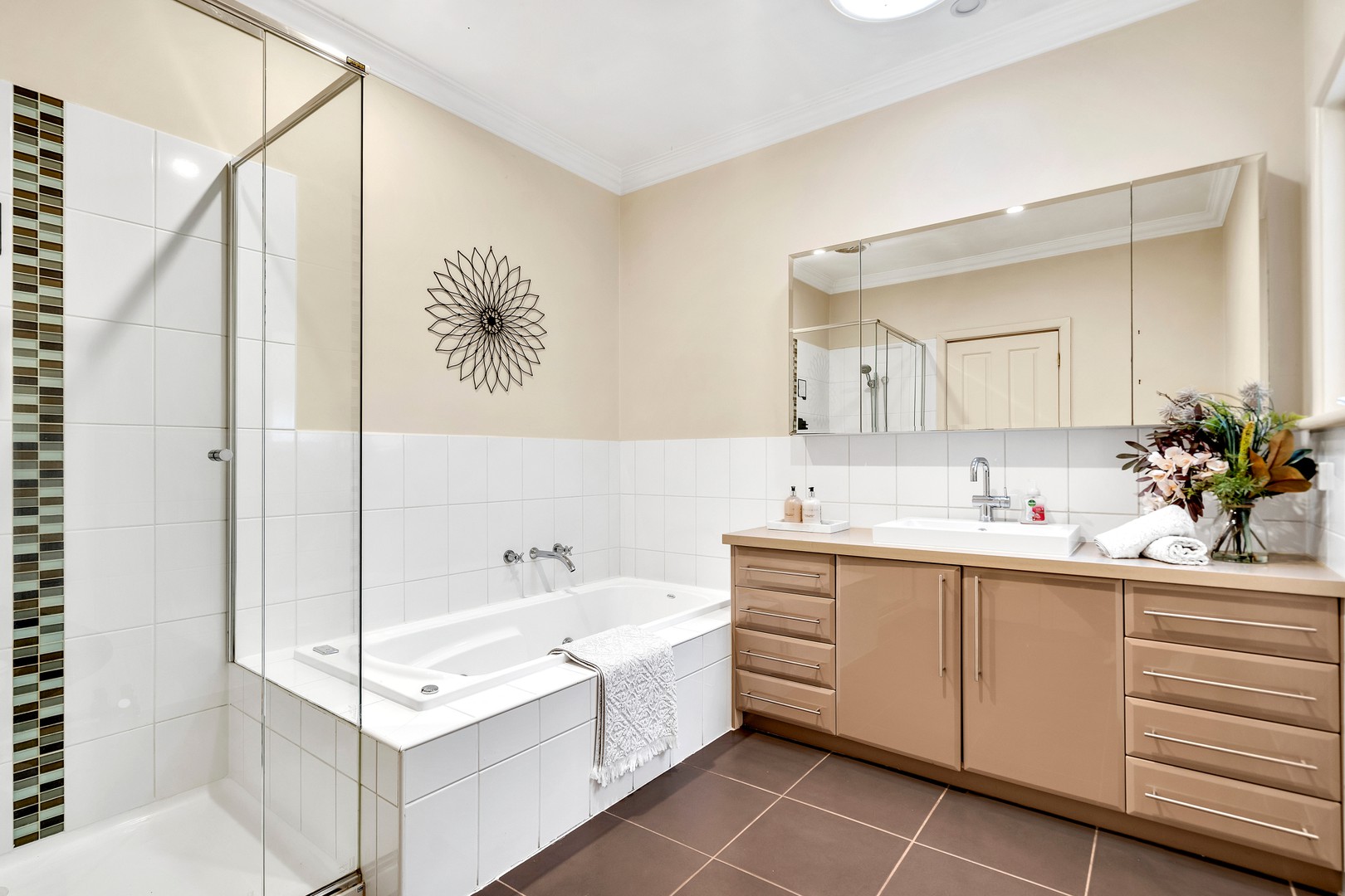 15 Hanson Street, Niddrie, VIC 3042, Niddrie - Thumbnail 7