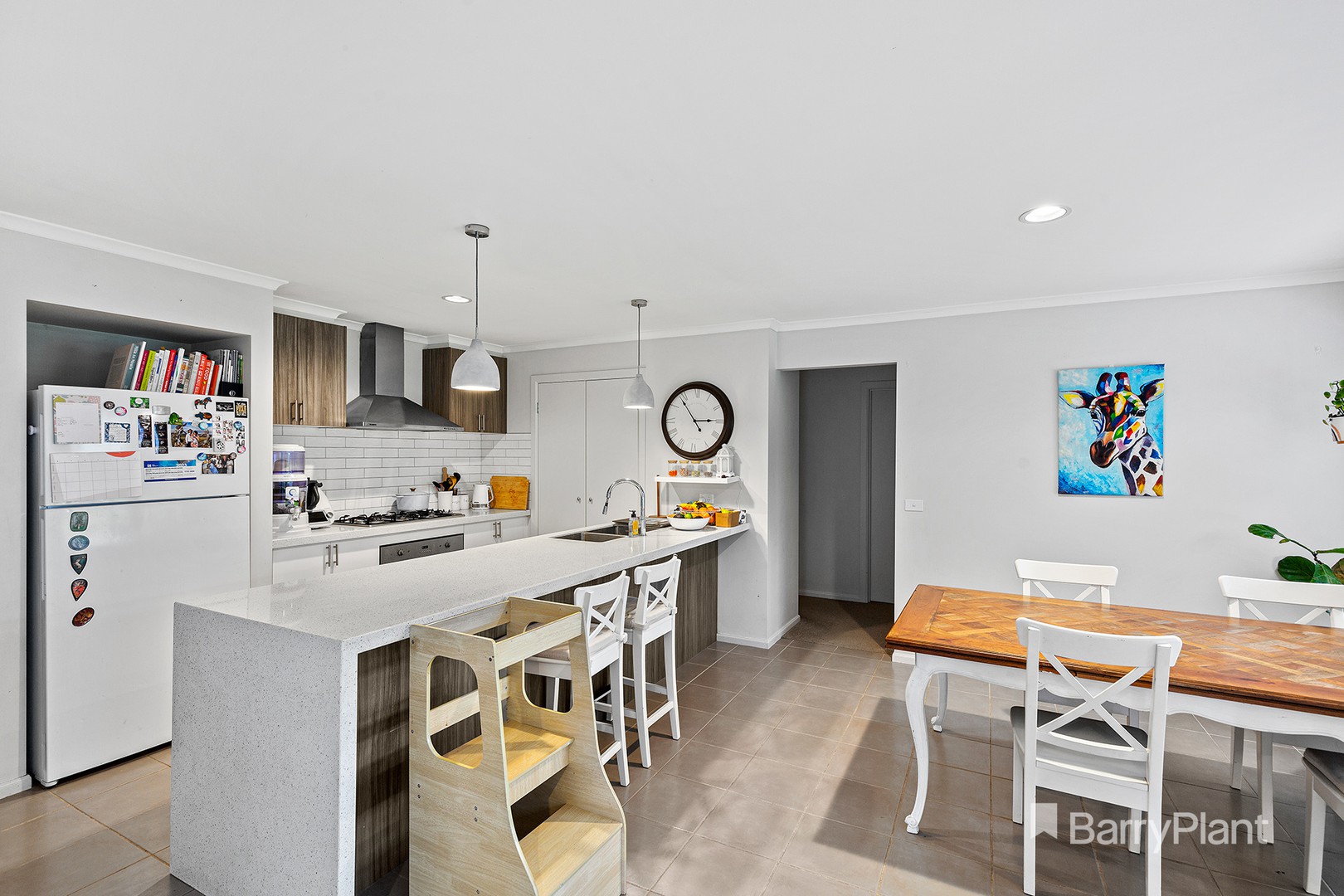 15 Hartsmere Drive, Berwick, VIC 3806, Berwick - Thumbnail 2