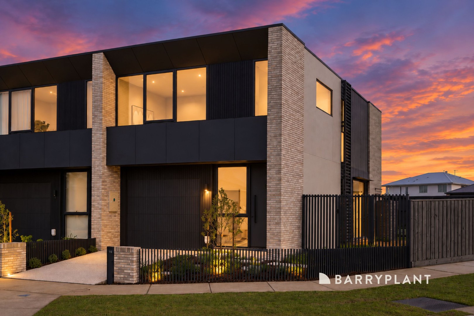 15 Hazel Way, Rowville, VIC 3178 - Thumbnail 2 - 14/10/2026