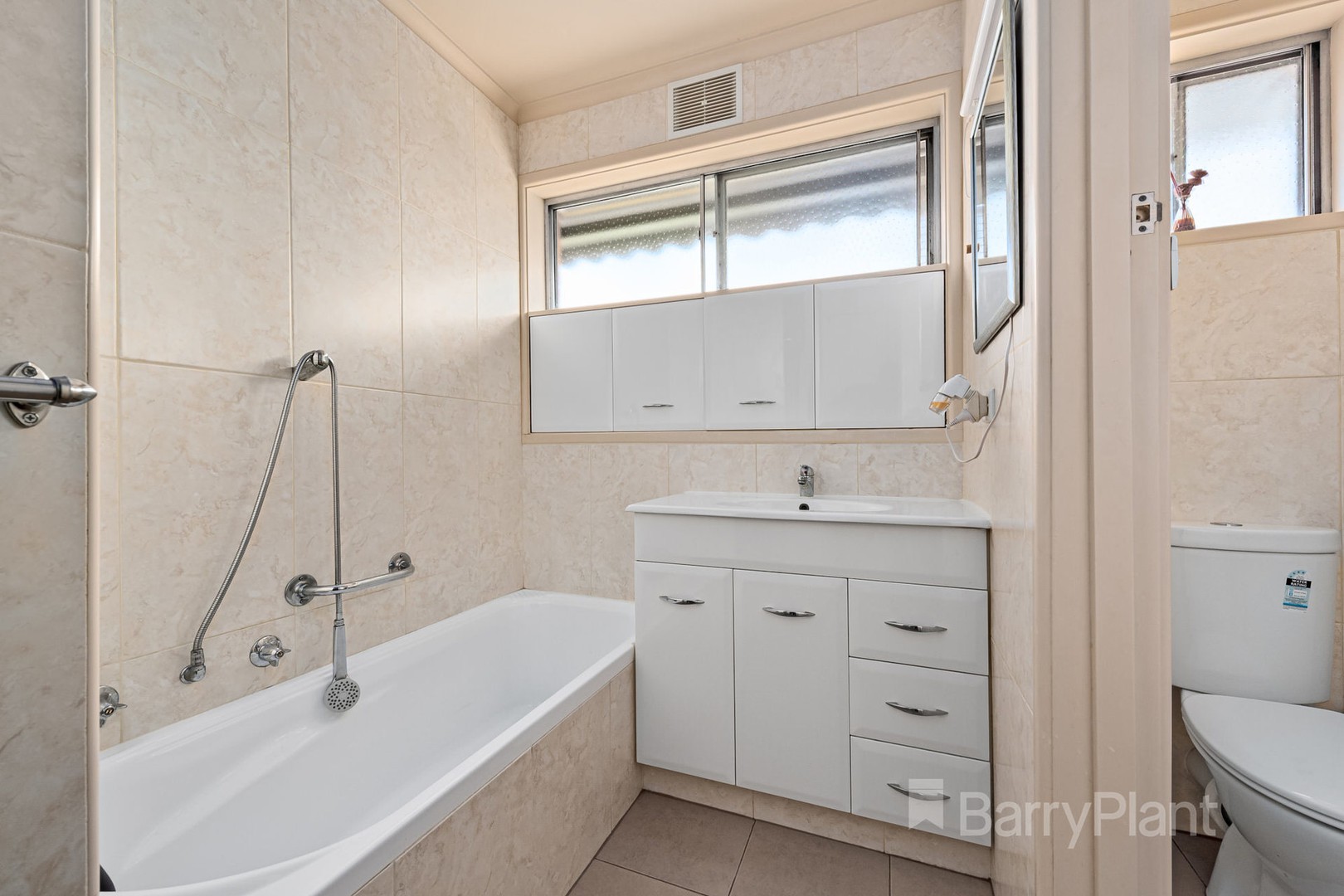 15 Hedgeley Road, Keysborough, VIC 3173, Keysborough - Thumbnail 6