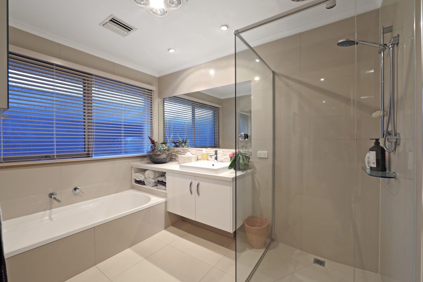 15 Helena Court, Rowville, VIC 3178, Rowville - Thumbnail 7