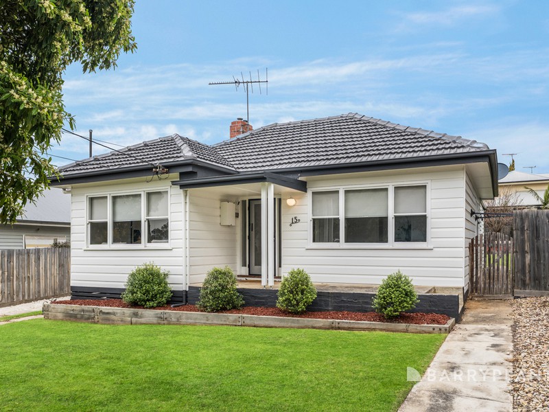 15 Helena Street, Highton, VIC 3216 - Image - 25/08/2026