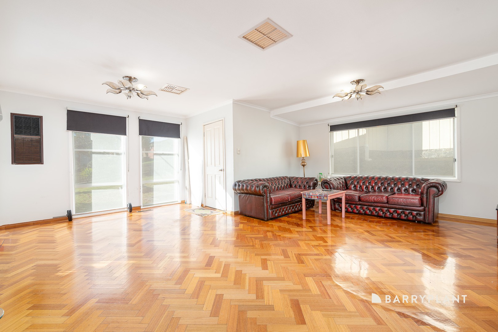 15 Hendricks Crescent, Jacana, VIC 3047, Jacana - Thumbnail 5