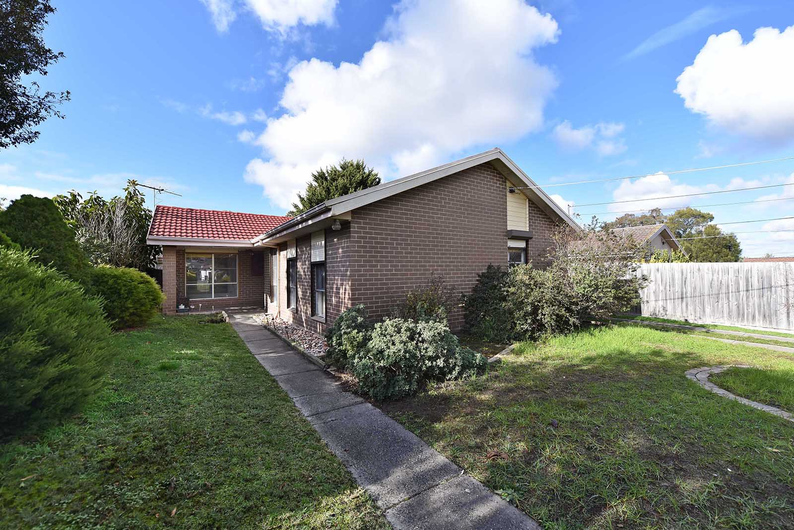 15 Hesse Ct, Westmeadows, VIC 3049 - Thumbnail 1 - 12/06/2025