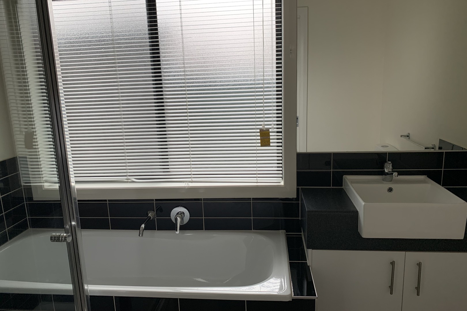 15 Hilda Street, Tarneit, VIC 3029 - Thumbnail 1 - 26/08/2024