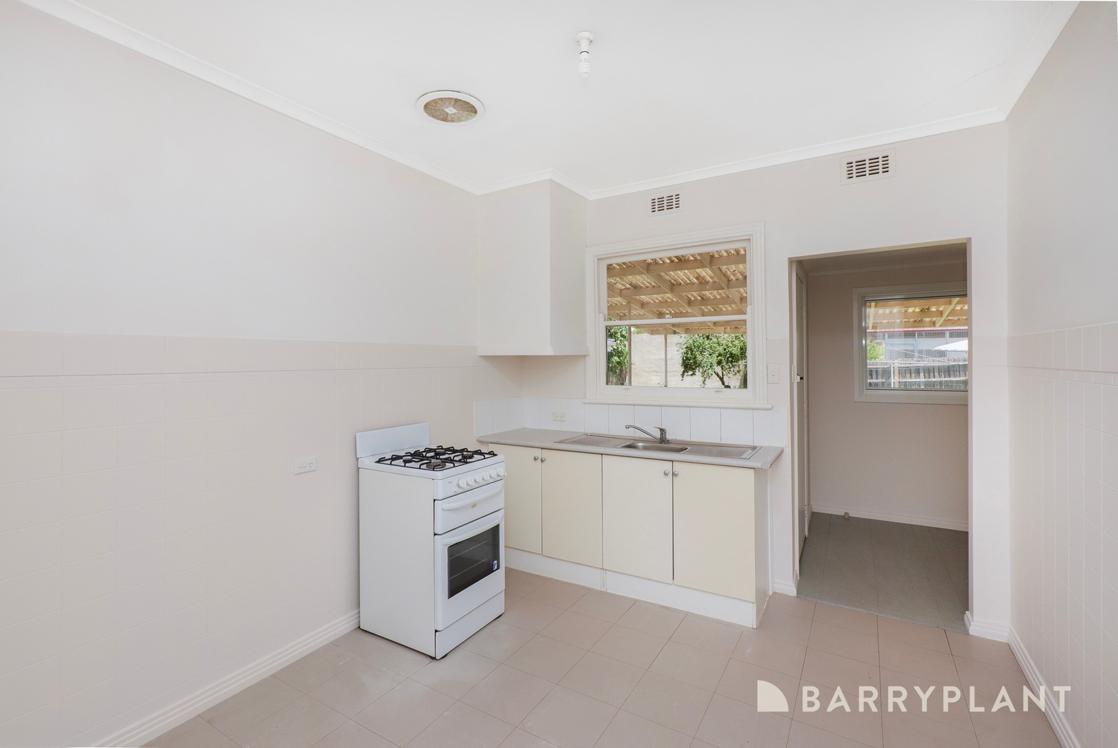 15 Hoad Street, Sunshine North, VIC 3020, Sunshine North - Thumbnail 7