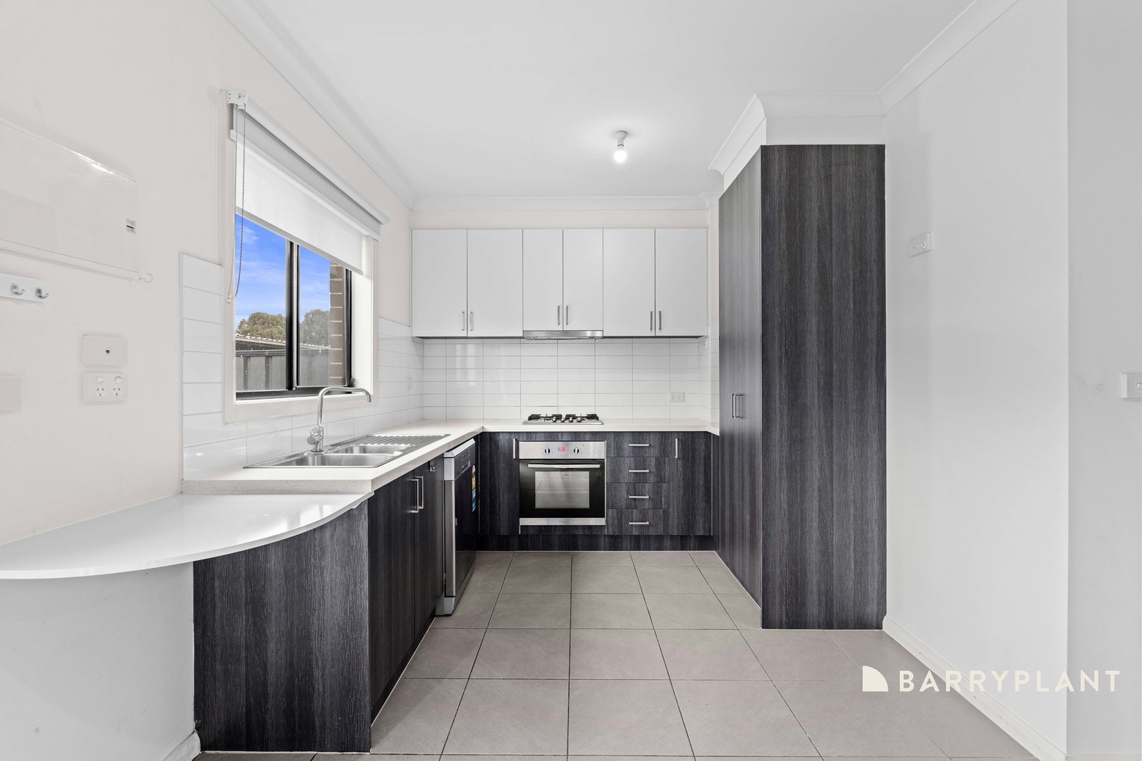 15 Huntingfield Street, Craigieburn, VIC 3064 - Thumbnail 1 - 06/10/2026