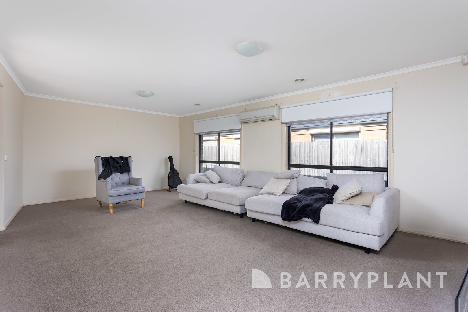 15 Irving Street, Point Cook, VIC 3030, Point Cook - Thumbnail 3