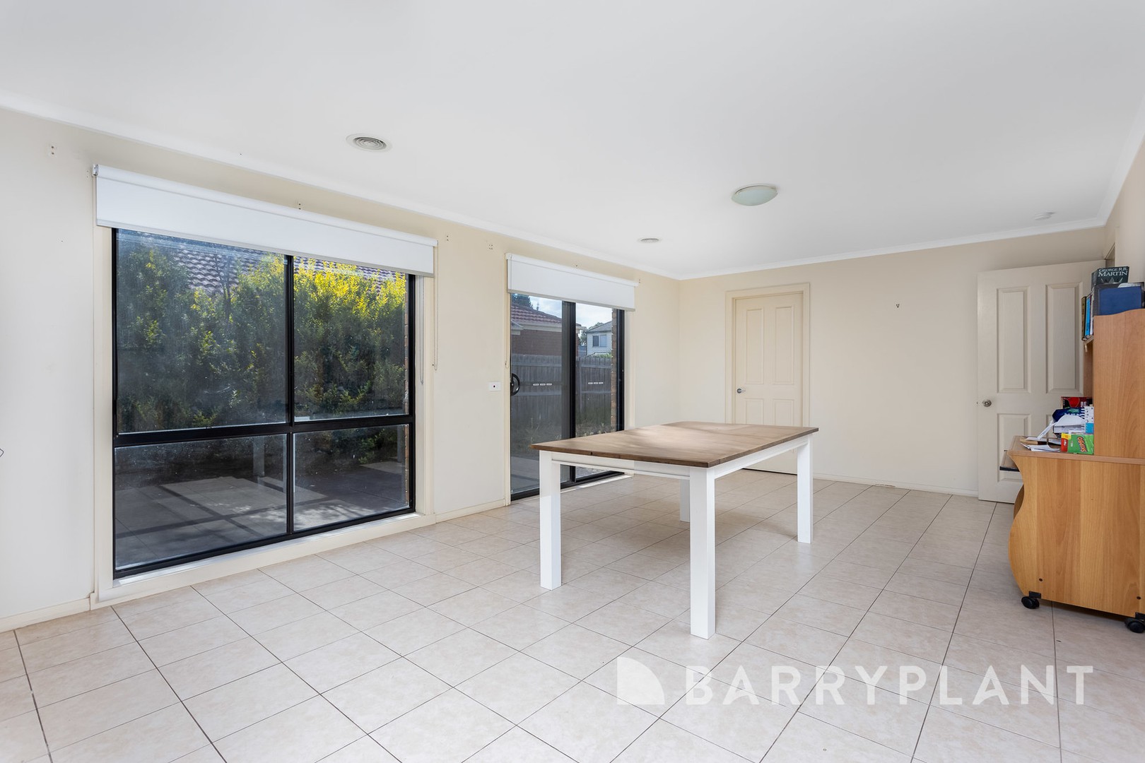 15 Irving Street, Point Cook, VIC 3030, Point Cook - Thumbnail 4
