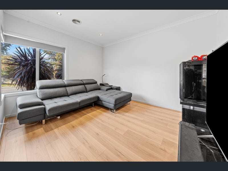 15 Jasper Way, Cobblebank, VIC 3338, Cobblebank - Thumbnail 6