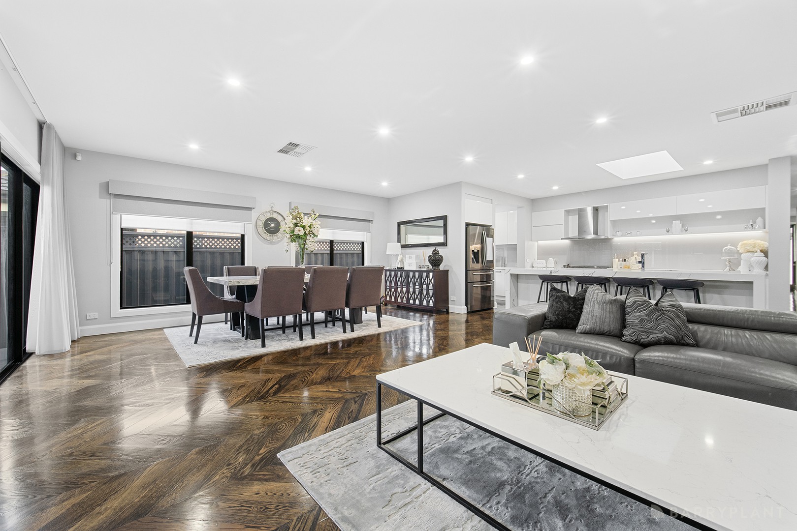 15 Jeffers Street, Noble Park, VIC 3174 - Thumbnail 2 - 25/09/2025