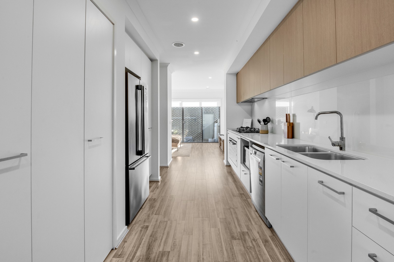 15 Jodrew Walk, Mickleham, VIC 3064, Mickleham - Thumbnail 2